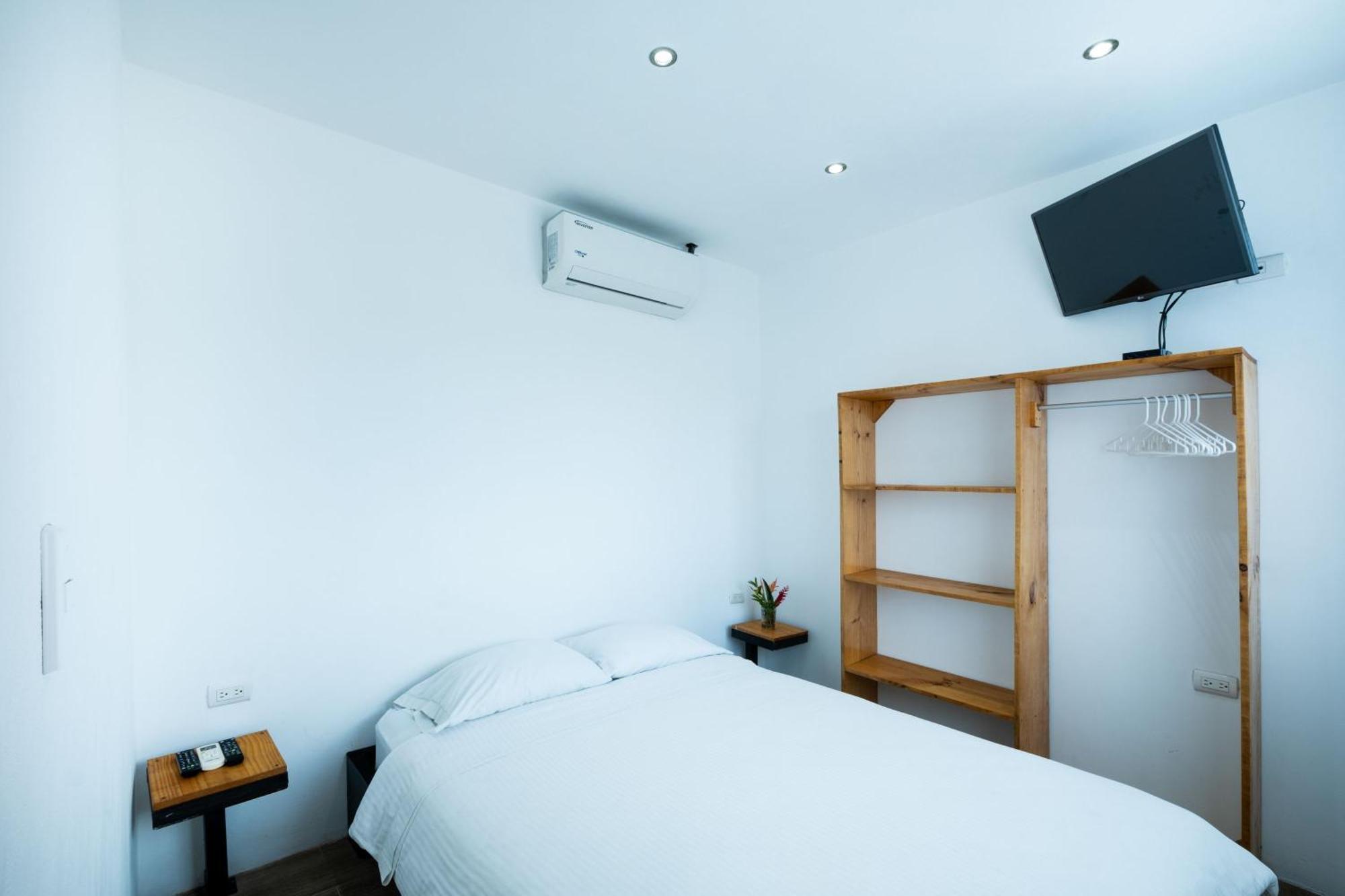 Hotel Bamboo 자코 외부 사진