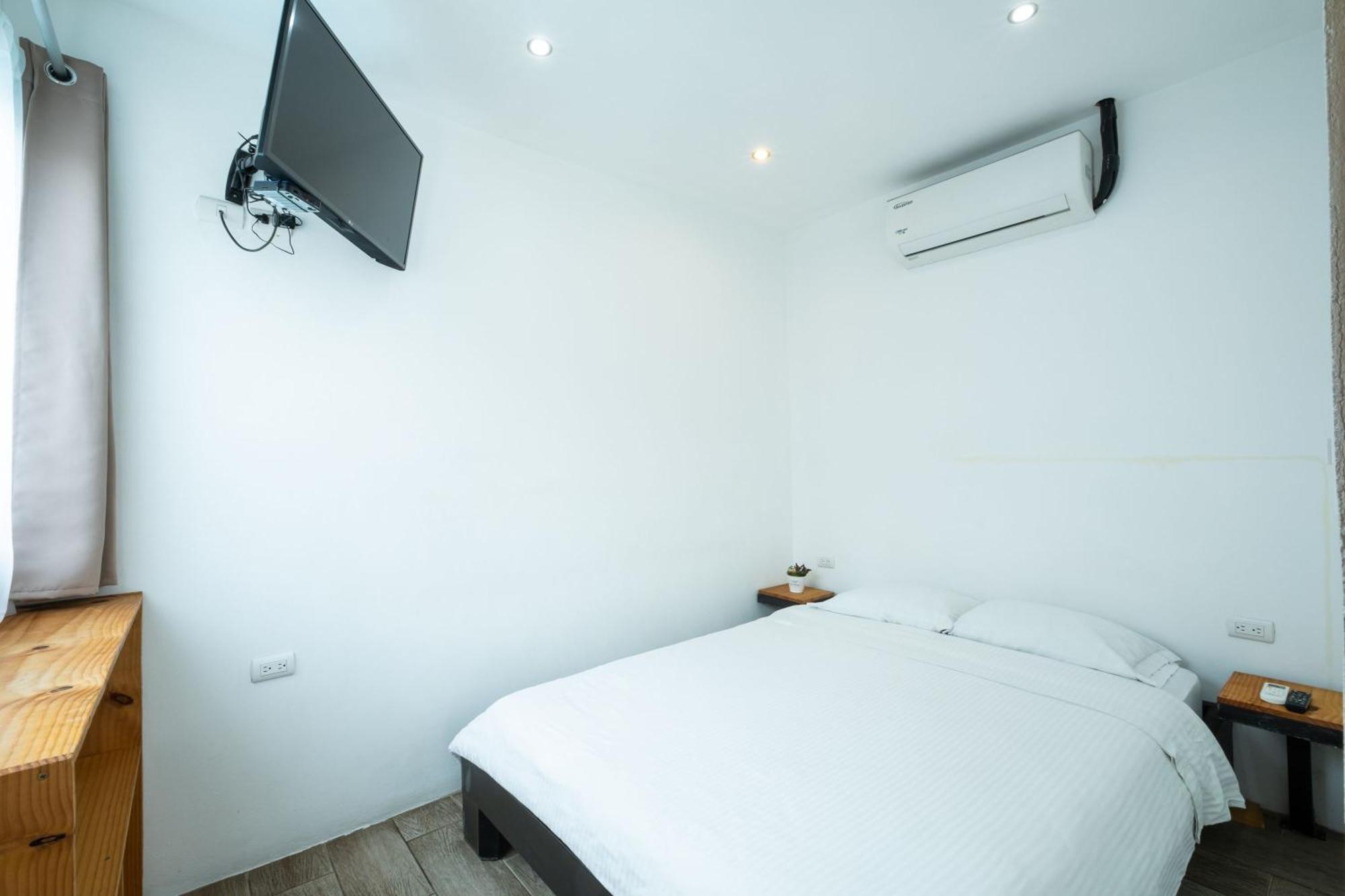 Hotel Bamboo 자코 외부 사진